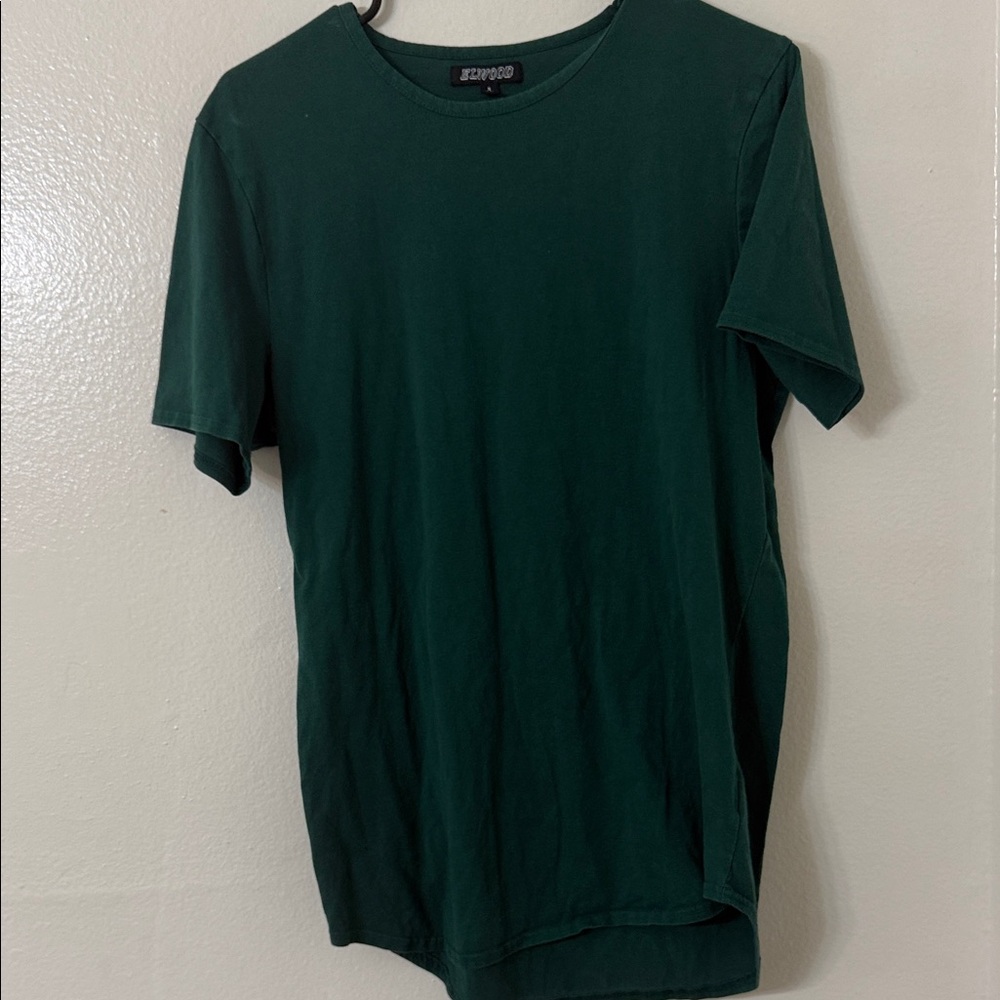 Used- Elwood, Green Short Sleeve Longline T-Shirt w/ Curved Hem - Size: S